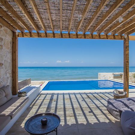 Niova Villa - Seafront, Private Pool And Ionian Sea Views, By Zantewize Alikes Zewnętrze zdjęcie
