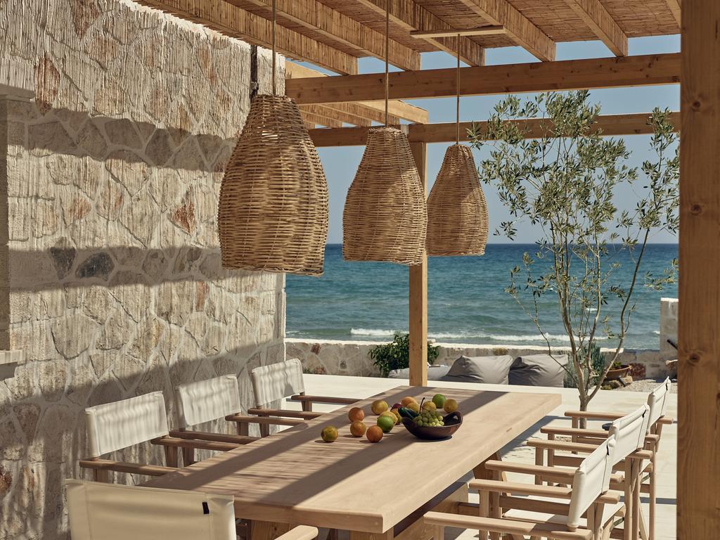 Niova Villa - Seafront, Private Pool And Ionian Sea Views, By Zantewize Alikes Zewnętrze zdjęcie